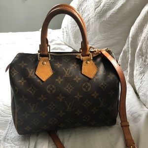 Louis Vuitton Speedy 25 with crossbody strap